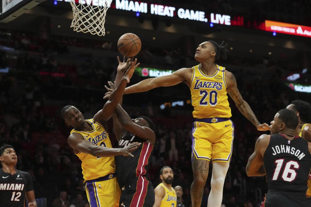 因伤继续缺 因伤继续缺