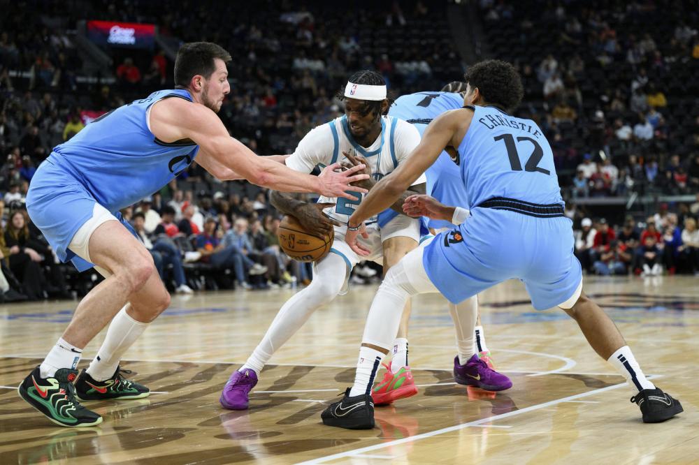 速度型前锋 速度型前锋